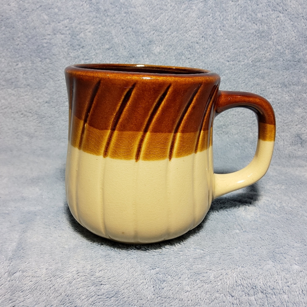 Vintage Brown Drip Glaze Coffee Mug Stoneware Ombre Ribbed Swirl MCM Retro Cabin